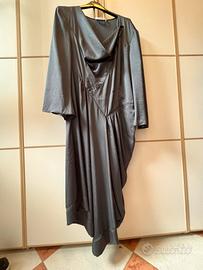 Vestito color argento scuro