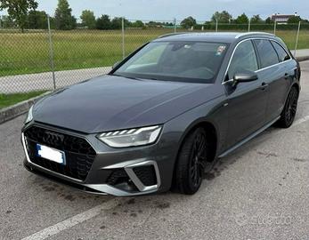 Audi A4 Avant 2.0 TDI s-tronic