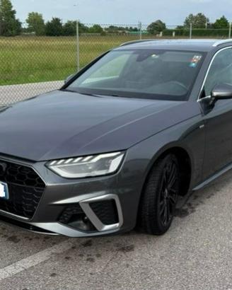 Audi A4 Avant 2.0 TDI s-tronic