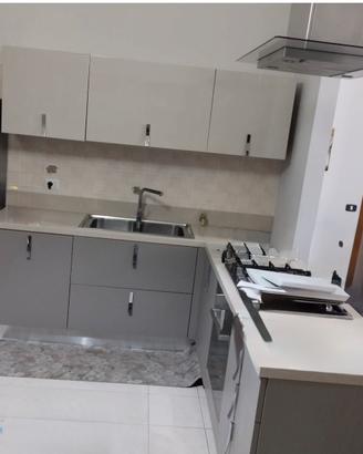 Cucina e parete attrezzata