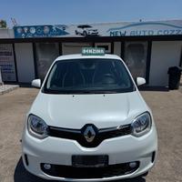 Renault Twingo SCe 65 CV Urban Night