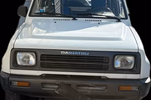 DAIHATSU FEROZA COLORE BIANCO