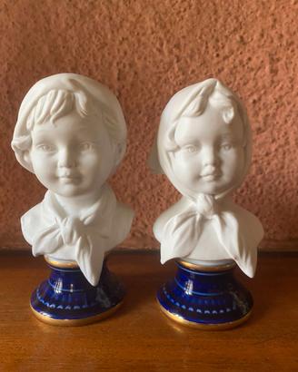 Coppia di Busti in Porcellana Bisquit Capodimonte