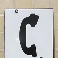Insegna smaltata antica