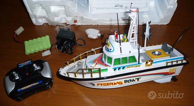 Modellino peschereccio nuovo difettoso