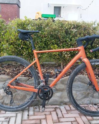 gravel Scott
