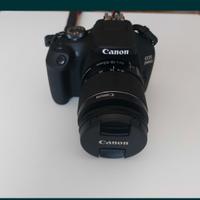 Canon EOS 2000D DSLR - Come Nuova - Completa