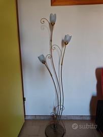 Piantana / Lampada da terra in ferro battuto