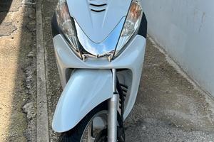 Honda SH 300 i