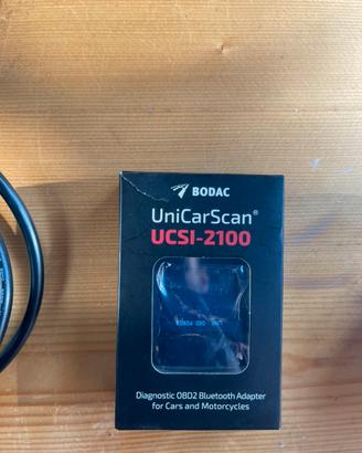 Scanner OBD2 Bluetooth UniCarScan