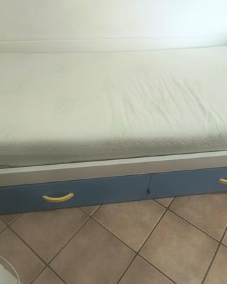 letto con cassetti 