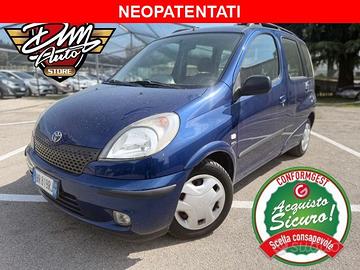 TOYOTA Yaris Verso 1.3i 16V cat Sol