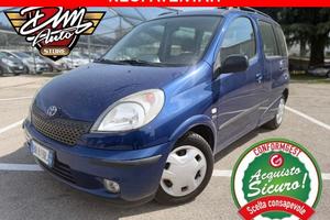 TOYOTA Yaris Verso 1.3i 16V cat Sol