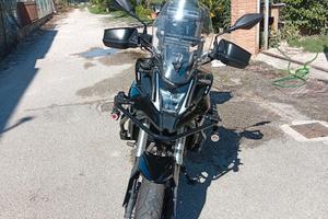 Voge 500 Ds valico
