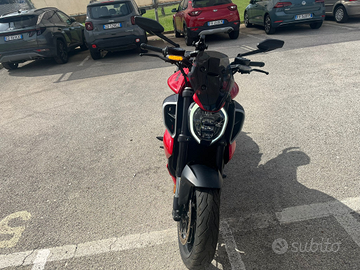 Ducati diavel v4