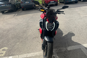 Ducati diavel v4