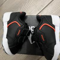 Scarpe adidas