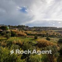 IMMOBILE DI AMPIA METRATURA CON INGRESSO INDIPENDE