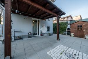 VILLA SINGOLA A CAMPAGNOLA EMILIA