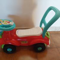 Macchina cavalcabile Baby Clementoni primi passi