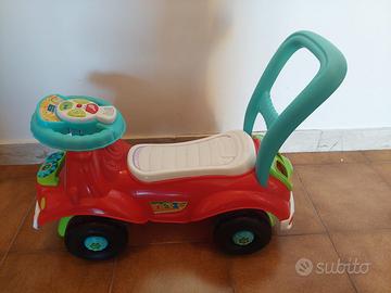 Macchina cavalcabile Baby Clementoni primi passi