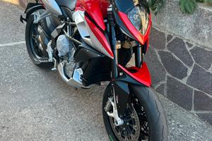 Mv agusta rivale 800