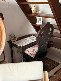 sedia e scrivania antiquariato