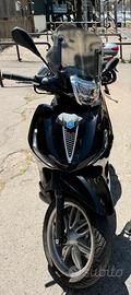 Piaggio Beverly 400 hpe