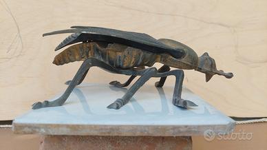 Portacenere vintage a coleottero in ottone