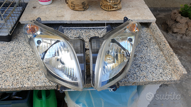 Fari Burgman 400