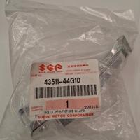 SUZUKI Poggiapiedi Anteriore Sinistro 43511-44G10-
