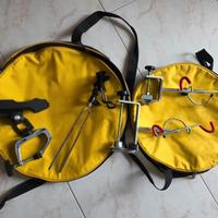 Accessori pesca borse fili reggicanne