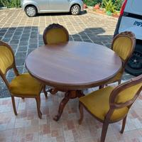 Tavolo legno allungabile con sedie