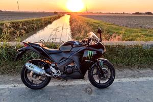 Honda CBR 125 R