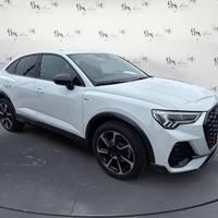 Audi Q3 SPB 35 TFSI S line edition Black Pack...
