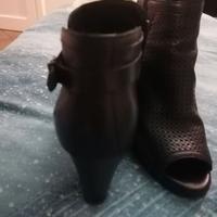 Stivaletti estivi spuntati