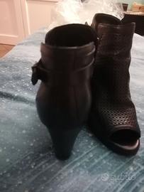 Stivaletti estivi spuntati