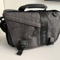 Tracolla professionale fotografo mirrorless