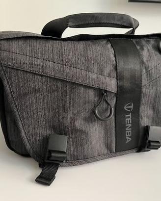 Tracolla professionale fotografo mirrorless