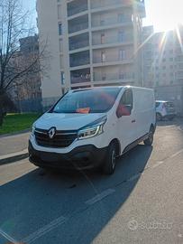 RENAULT TRAFIC EURO 6 D CON POCHI CHILOMETRI