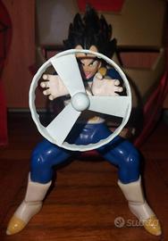 DRAGON BALL - VEGETA LANCIATORE ONDE ENERGETICHE