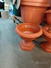 vasi + sotto vasi con ruote 