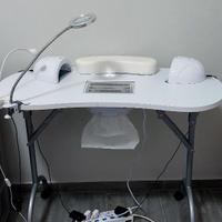Tavolino per manicure