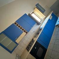 cucina completa di elettrodomestici 