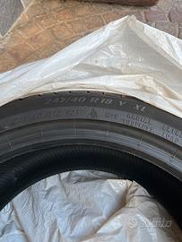 Gomme pneumatici 245/40 r18 v xl  invernali