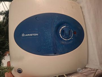 Scaldabagno elettrico rapido Ariston