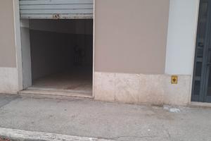 Garage traversa via B. Croce Pe Porta Nuov