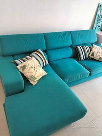 Divano con chaise longue