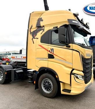 IVECO X-WAY 510 HI-TRACTION, km 400.000
