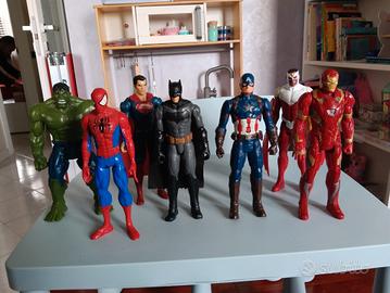 Super-eroi MARVEL 30cm